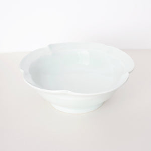 白磁花型鉢 - Quwan